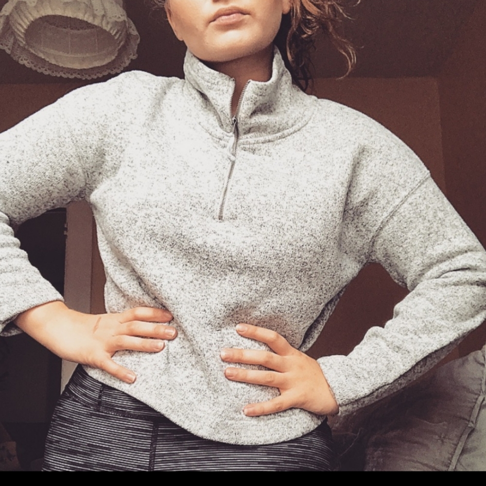 Gray Fabletics sweatshirt